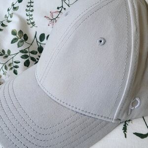 Ponyback Light Gray Women's Everyday Hat